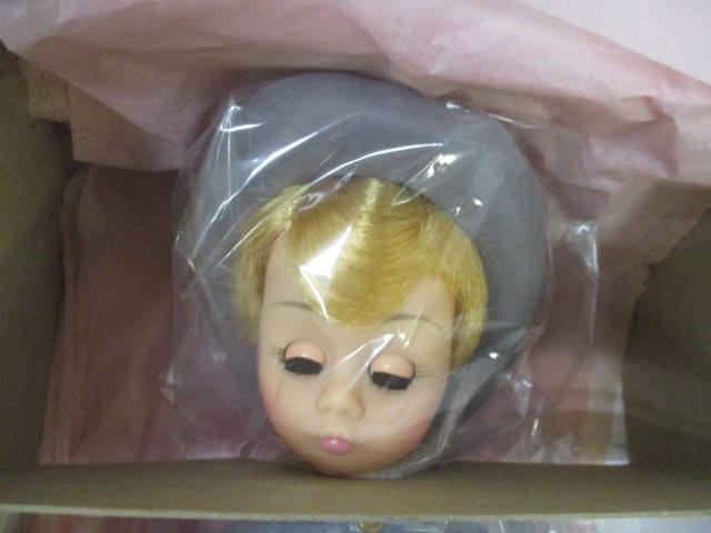 Madame Alexander #1302 Confederate Officer Doll in Original Box - 2