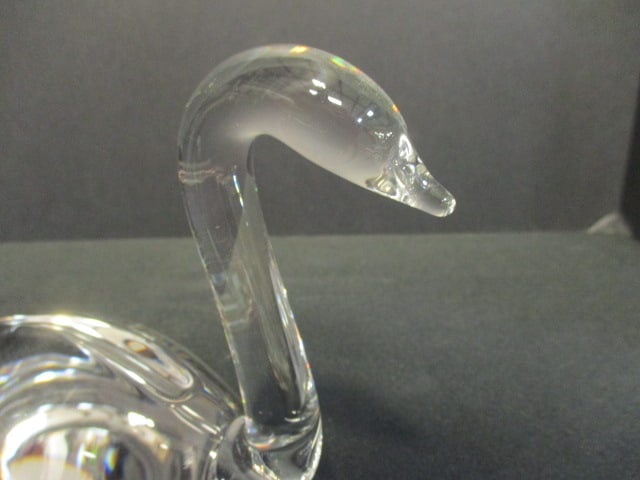 Steuben Signed Crystal Swan - 3