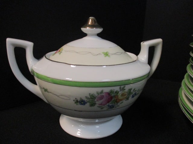 51 Pieces of Handpainted China Made in Japan - 2