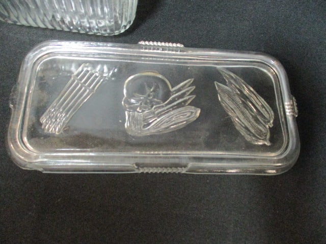 Ribbed Refrigerator Boxes with Fruit Design Lids and Extra Lid - 2