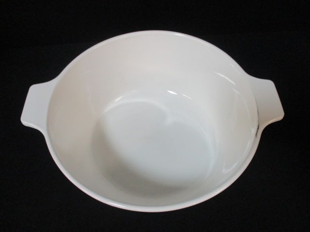 Corning Ware 1 1/2 Quart Buffet Server Covered Casserole with Warming Stand - 4
