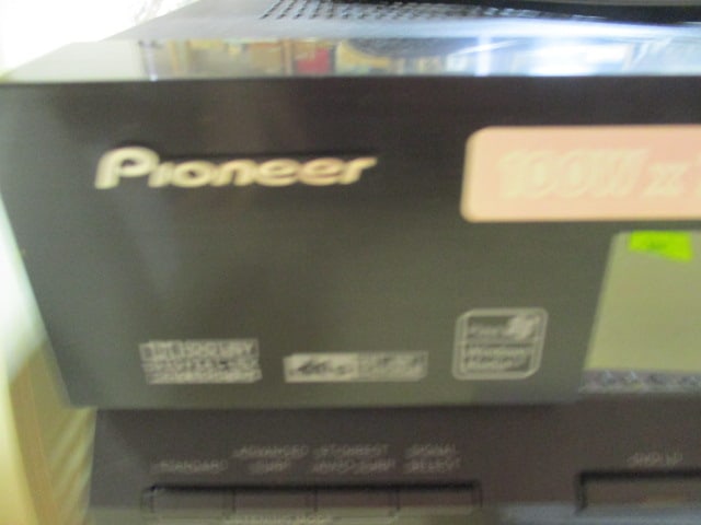 Pioneer VSX-815 Audio/Video Multi-Channel Receiver with Remote - 2