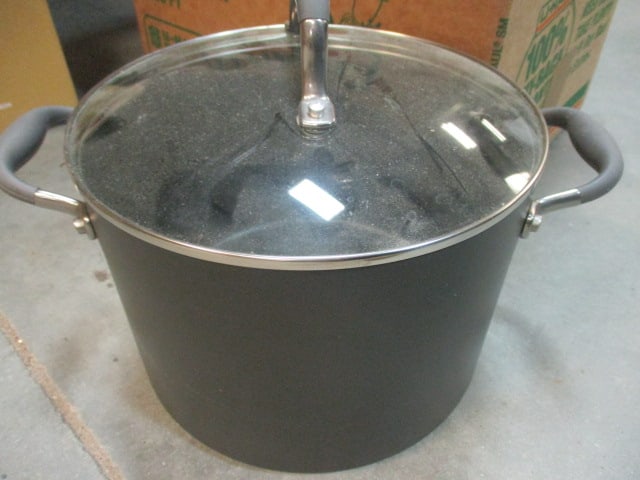 Grouping of Silverplate Serving Pieces - 2