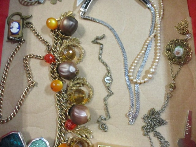 Fashion and Vintage Jewelry - 3