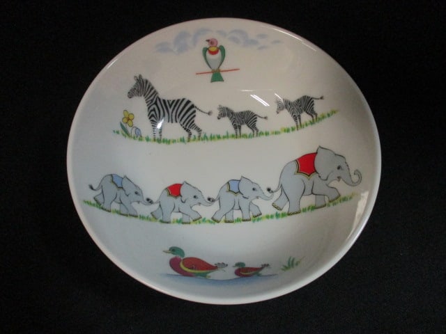 Vintage Kaiser "Animals on Parade" W. German Porcelain 3 Piece Toddler Set - 4