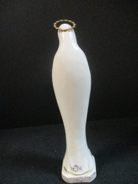 Vintage Handpainted Madonna Holy Mother Porcelain Figure - 4