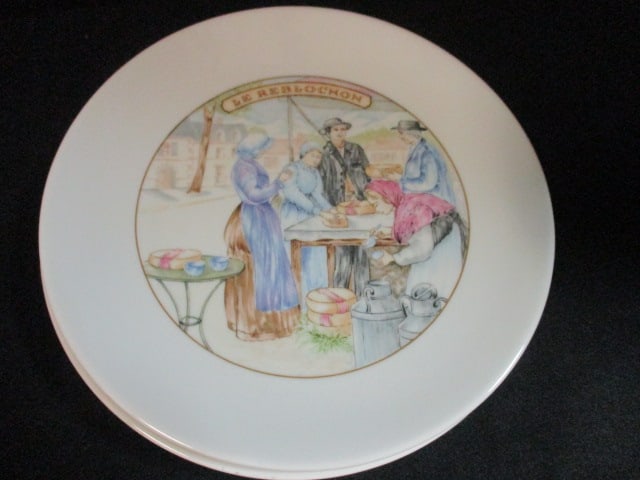 Six Apilco French Porcelain Salad/Dessert Plates and Daher Decorated Ware Holland Tray - 7