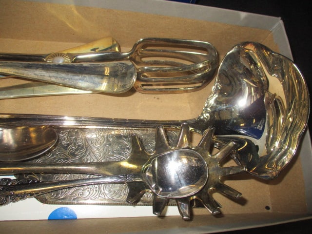 Silverplated Serving Pieces and International Silver Co. Oval Wire Basket in Original Box - 3