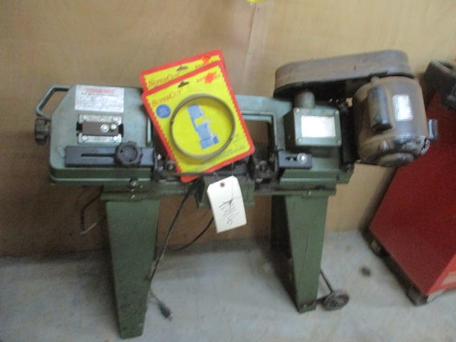 Central Machinery 4 1/2" Metal Cutting Band Saw & Extra Blades: .