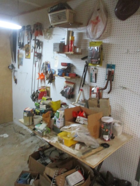 Wall Lot Left Side: Including Saws, Clamps, Nails, Screws, & Wire