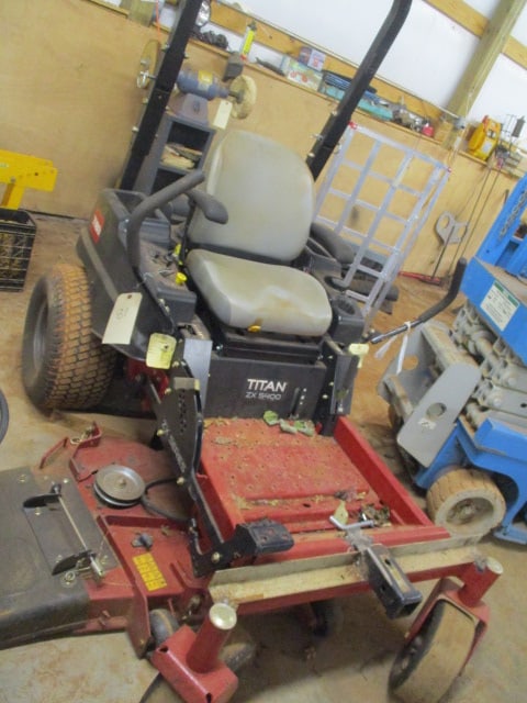Titan ZX 5400 Toro Zero Turn Mower (1 of 11)
