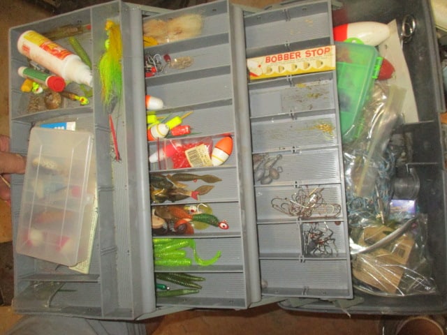 6' 6 Shelf Wire Rack on Casters with Contents - 9