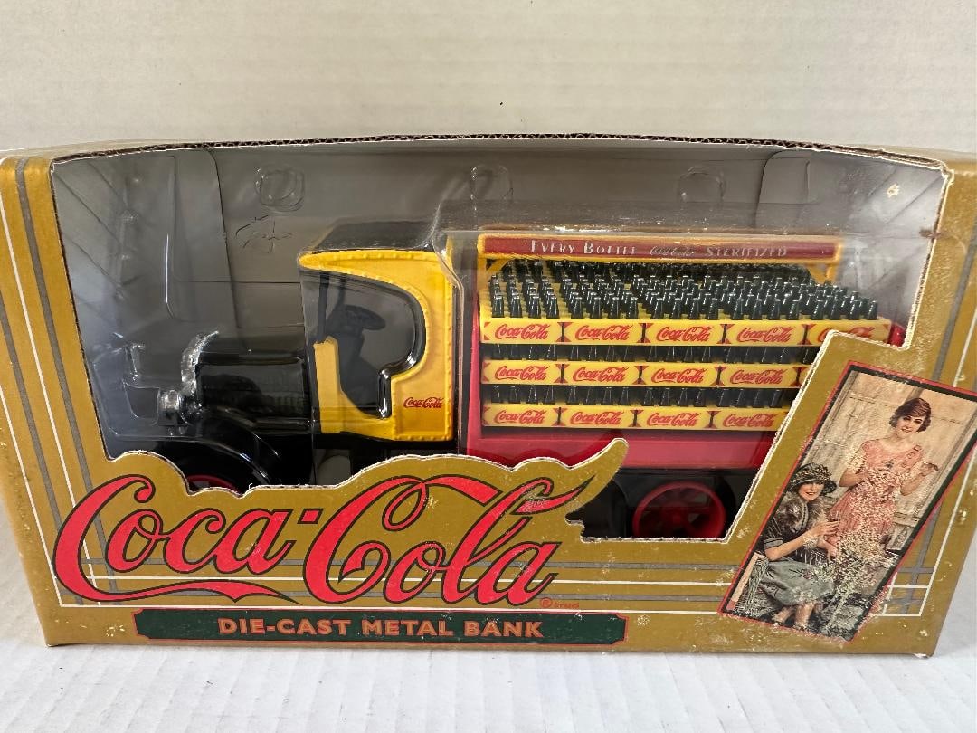 Vintage 1994 Coca-Cola Die Cast Metal Coca-Cola Delivery Truck BANK in Original Unopened Packaging - 2