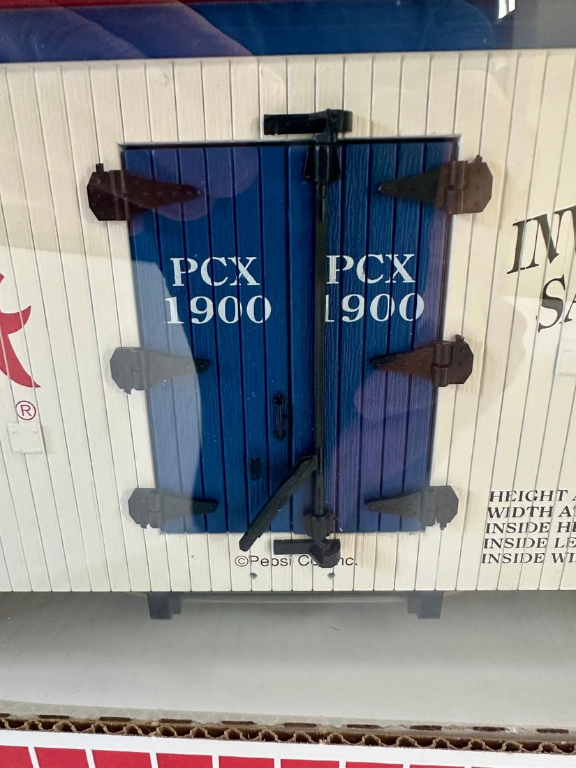 Vintage USA TRAINS Pepsi Cola 1953 Refrigerator Car, New in Original Box! - 3