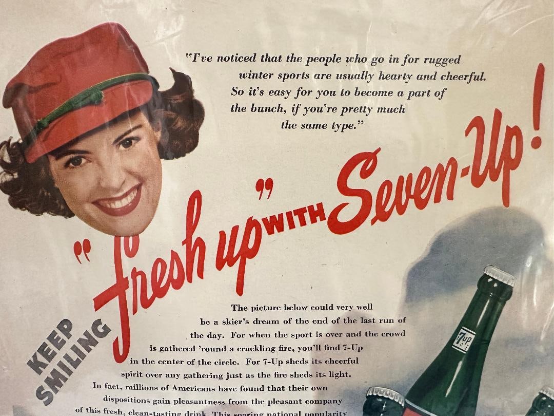 Vintage 1946 Keep Smiling, Fresh up with Seven-Up! 7-UP Advertisement in Plastic Wrap - 2