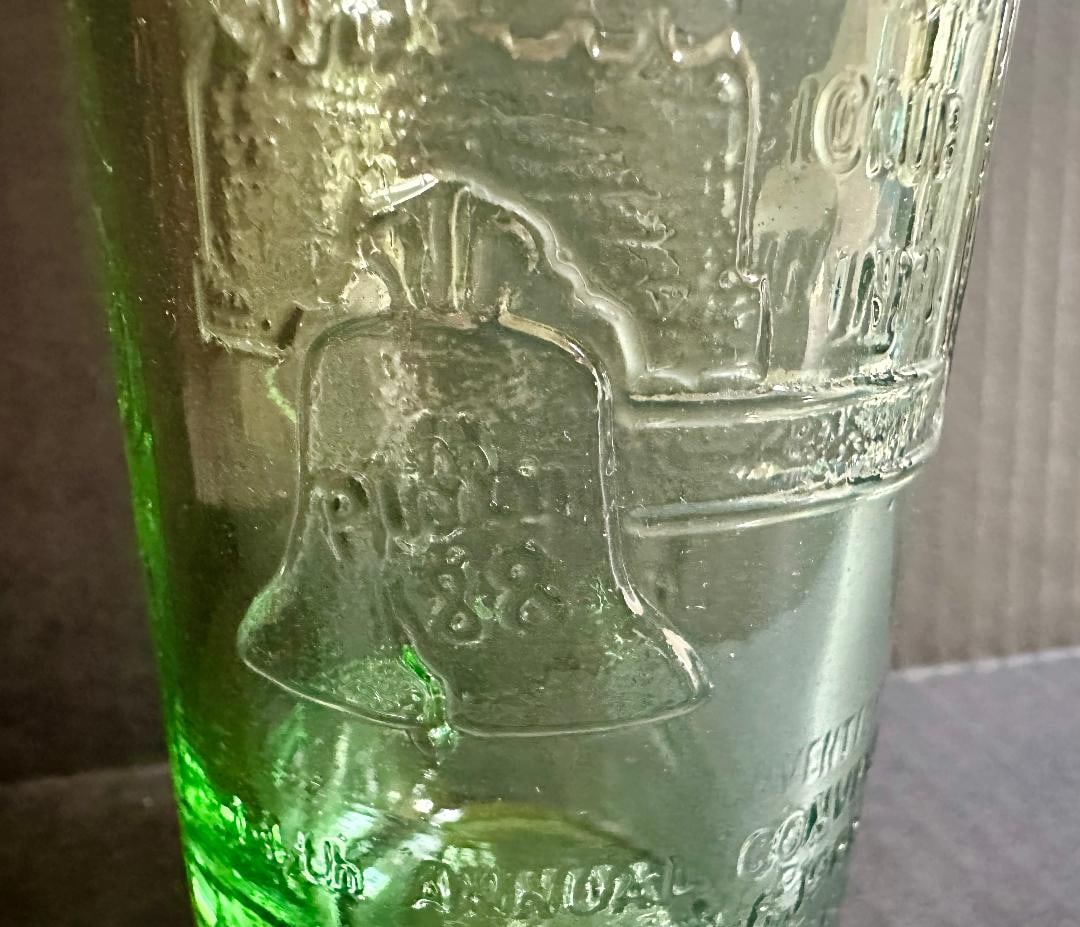 Vintage 1988, The Coca-Cola Collectors Club International, Philadelphia, Liberty Bell Glass Bottle - 3