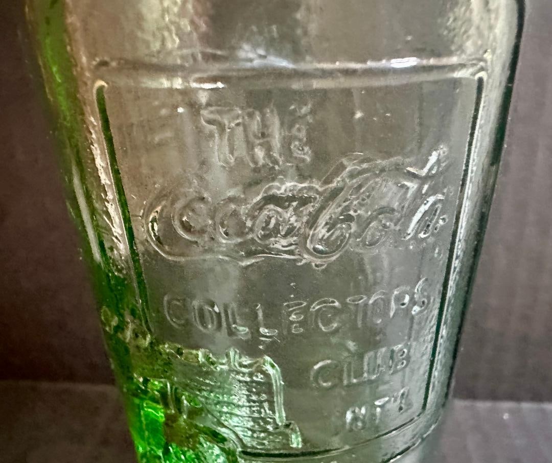 Vintage 1988, The Coca-Cola Collectors Club International, Philadelphia, Liberty Bell Glass Bottle - 5