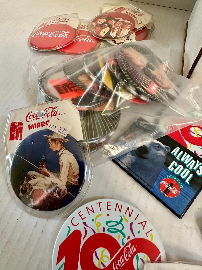 Lot of Over 70 Mini Coca-Cola Magnets, 18 Coca-Cola Hand Mirrors - 3