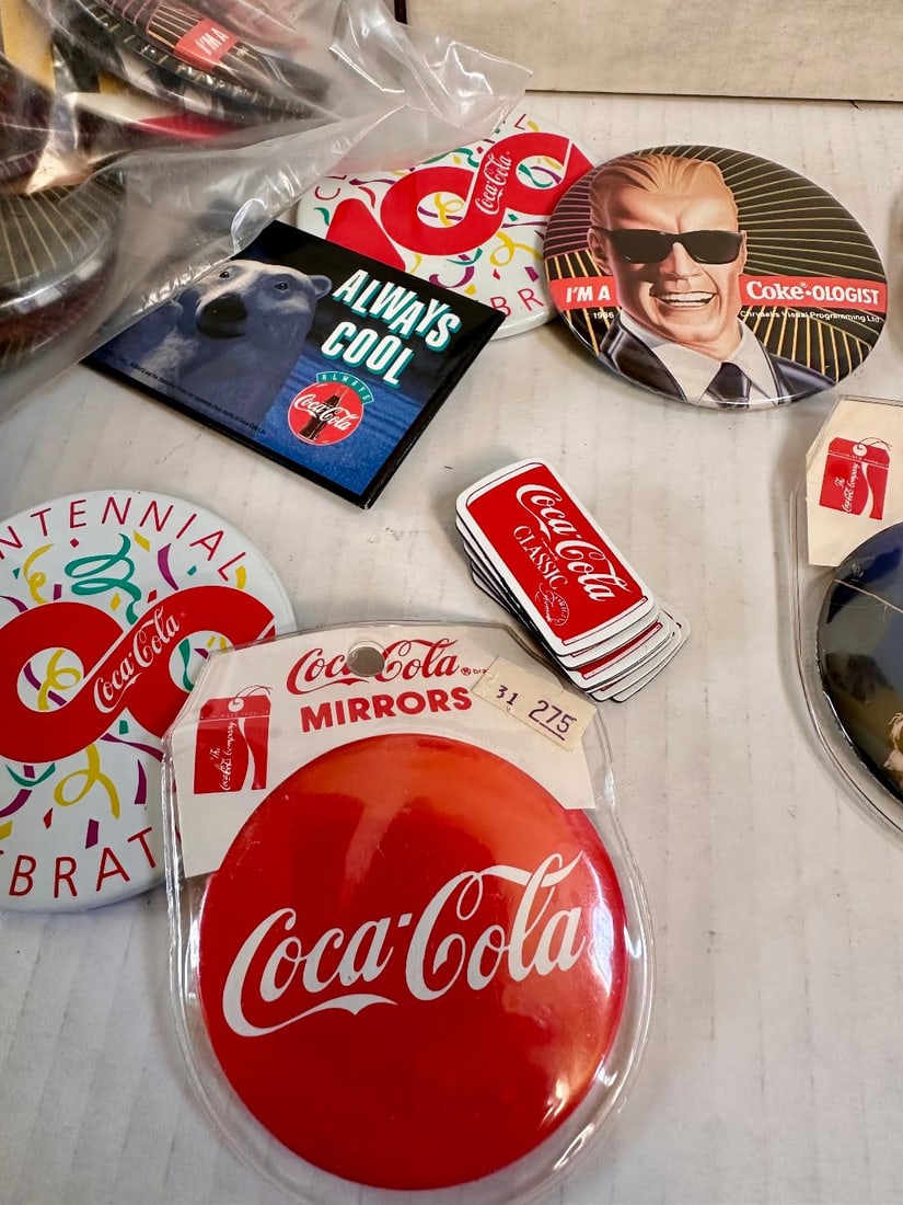 Lot of Over 70 Mini Coca-Cola Magnets, 18 Coca-Cola Hand Mirrors - 4