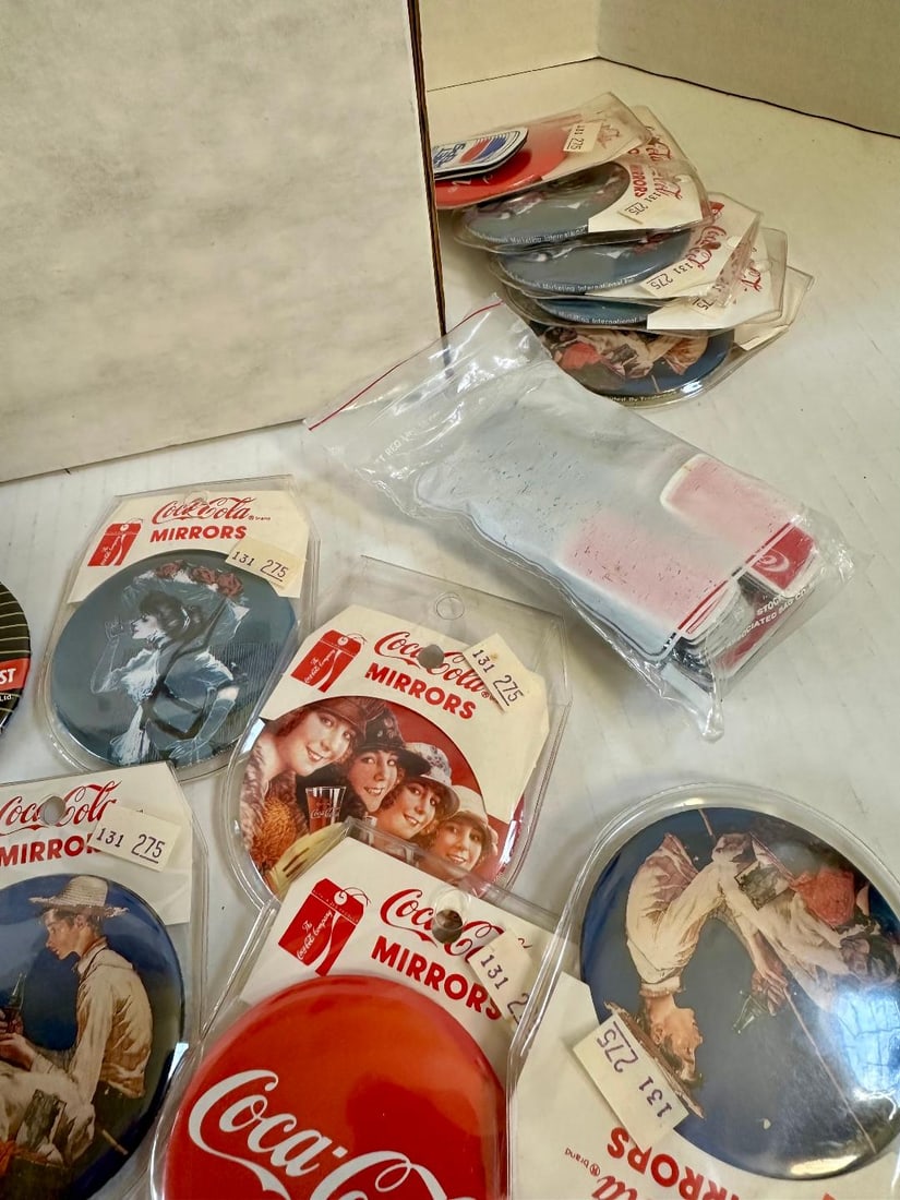 Lot of Over 70 Mini Coca-Cola Magnets, 18 Coca-Cola Hand Mirrors - 6