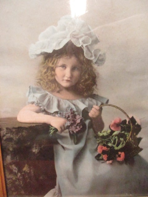 2 Vintage Colorized Small Girl Portrait Artwork in Gilded Gold Frames - 3