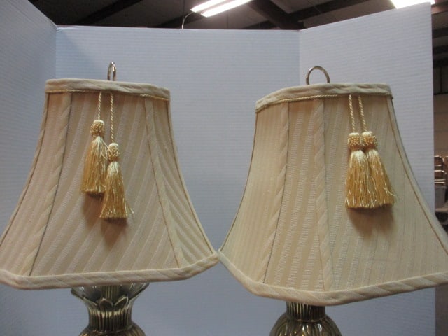Pair of Vintage Brass Pineapple Lamps with Silk Tassel Shades - 4