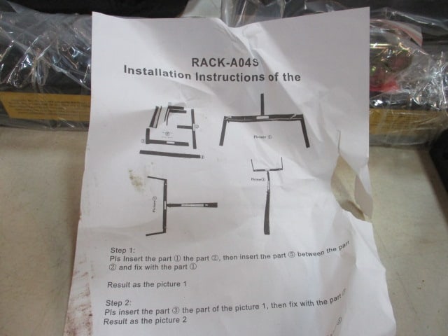 New Old Stock RACK-A04S Hitch-Mounted Truck Bed Extender - 2