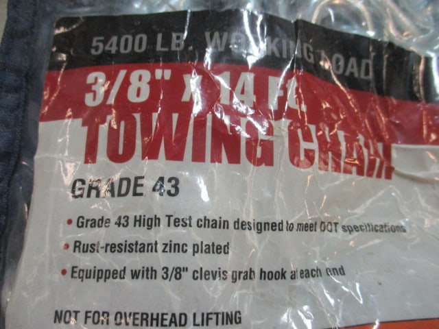 New Old Stock 14Ft Towing Chain and Galvanized Steel Bow Shackle - 2