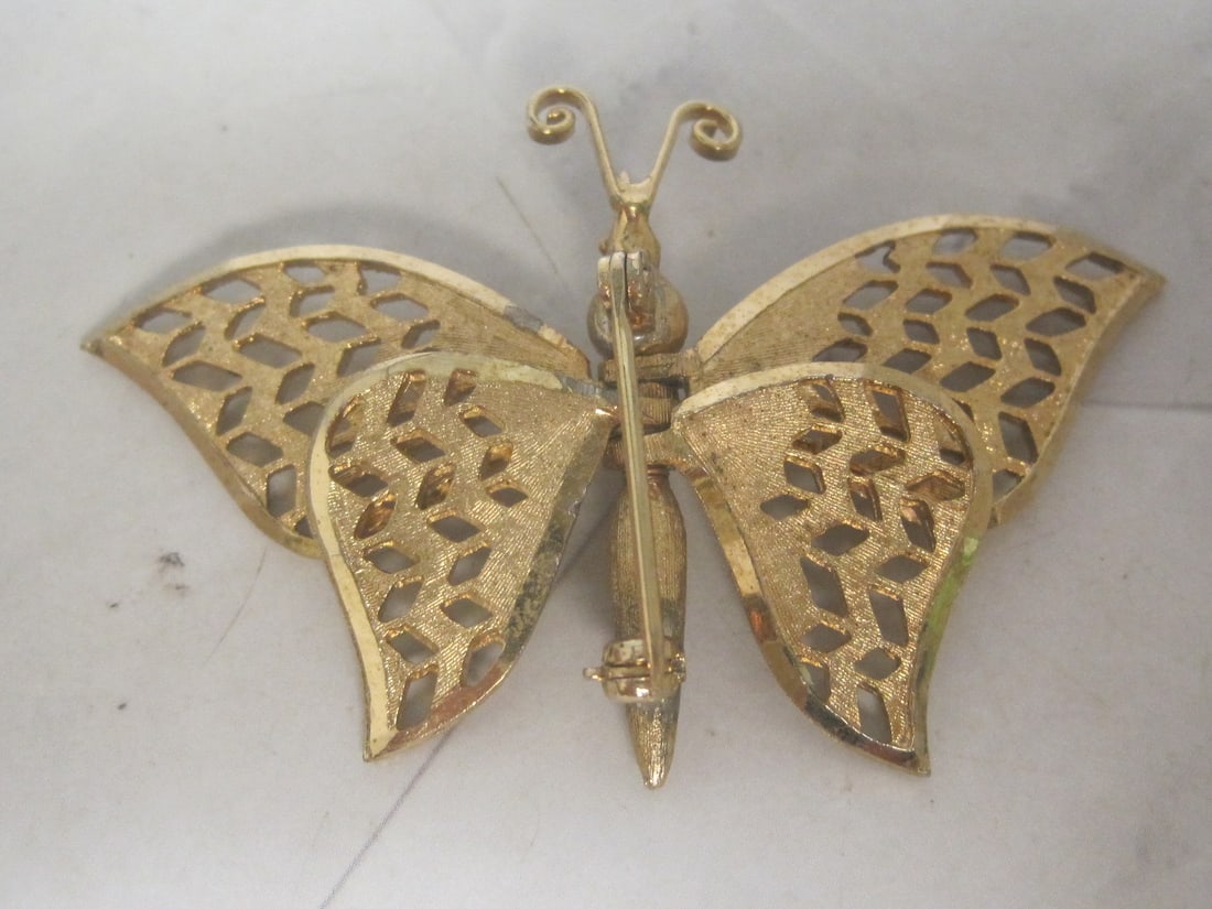 Vintage Coro Goldtone Butterfly Brooch - 3