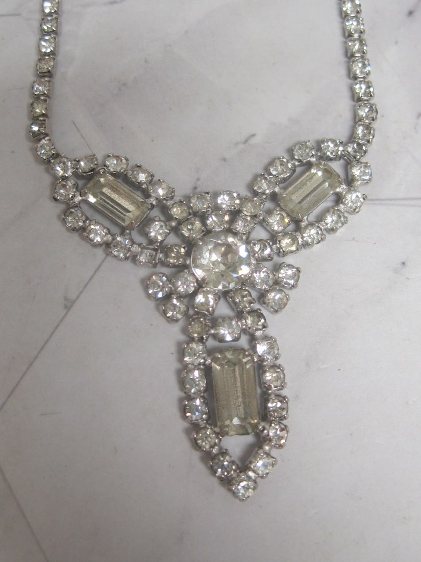 Vintage Kramer of NY Rhinestone Necklace - 2