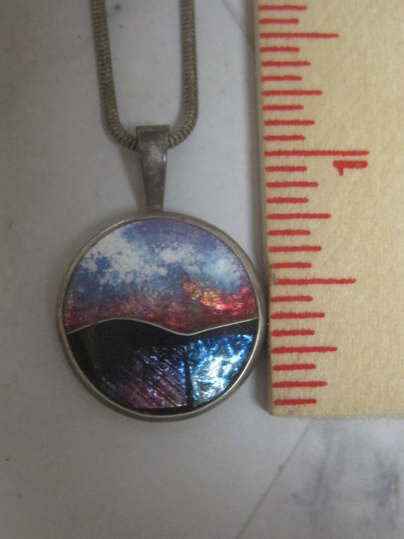 Sterling Silver Unique Design Dissc Pendant on 15" Sterling Silver Chain - 8