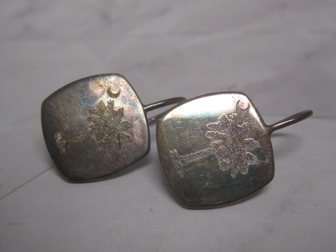 Sterling Silver South Carolina Palmetto Tree Earrings: Weighs 5.7 grams