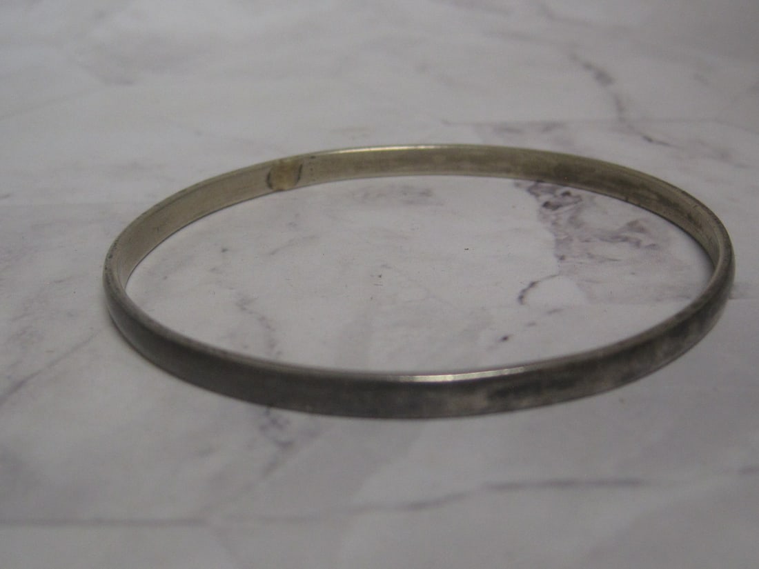Mexican Silver Bangle: Weighs 13.4 grams