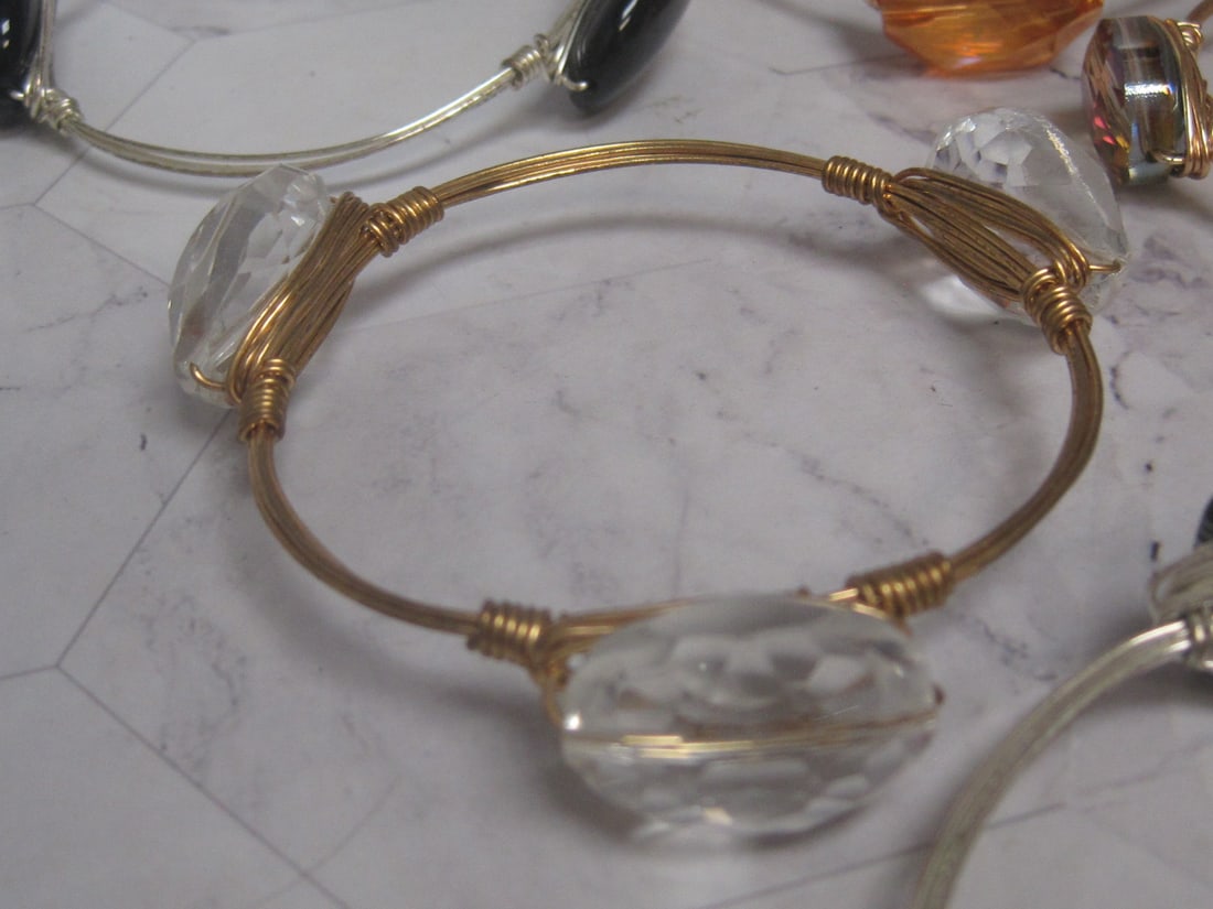 Lot of 6 Wire Bracelets with Faux Gemstones & Art Glass - 3