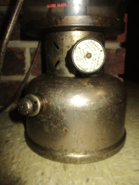 Old Coleman No. 237 Oil Lantern - 2