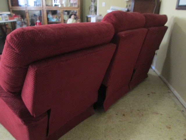 La-Z-Boy Burgundy Upholstered Double Recliner Sofa - 7