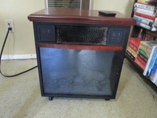 Twin Star Portable Infrared Flame Animated Heater with Remote: Model 201F200GRA-C202, works, Local Pickup Only