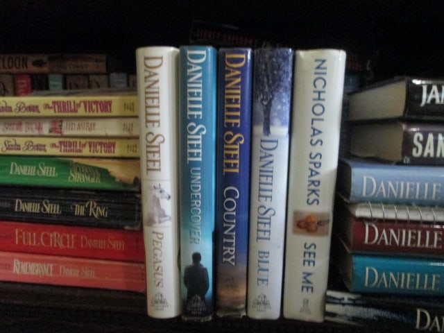 Grouping of Popular Author Hardback and Paper Back Novels - 13