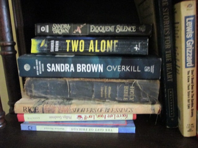 Grouping of Popular Author Hardback and Paper Back Novels - 4