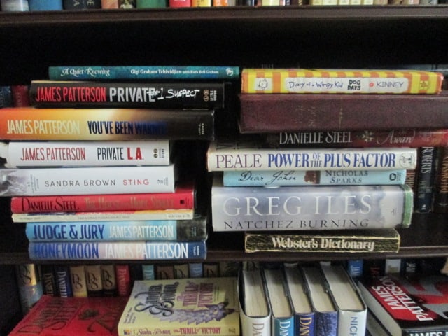Grouping of Popular Author Hardback and Paper Back Novels - 8