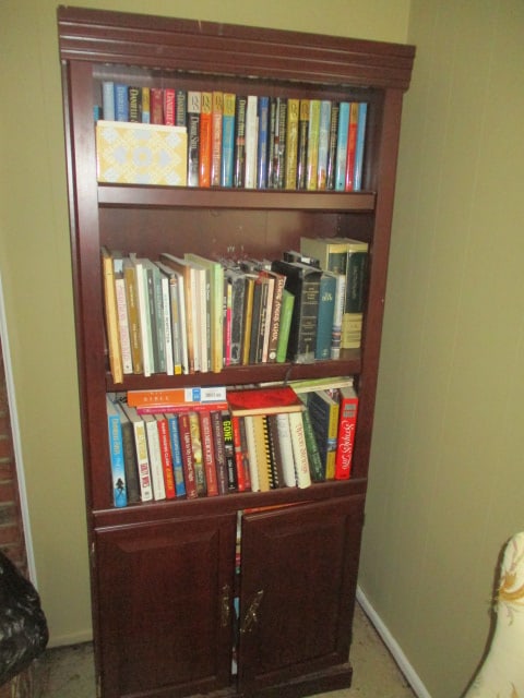 Mahogany Grain Bookcase and Books (1 of 6)