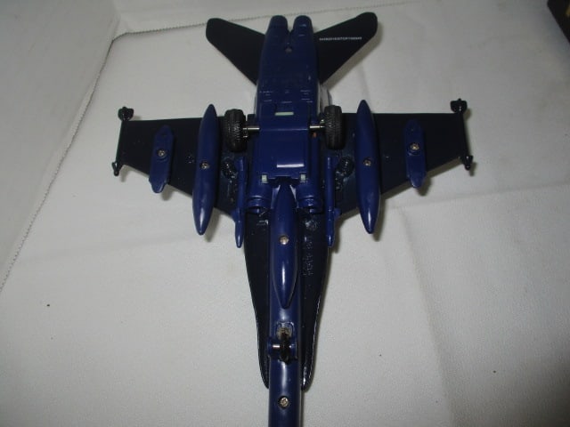 US Navy Blue Angels Diecast Model and 2000 "Flight Guide Vol. III Eastern States" Manual - 4