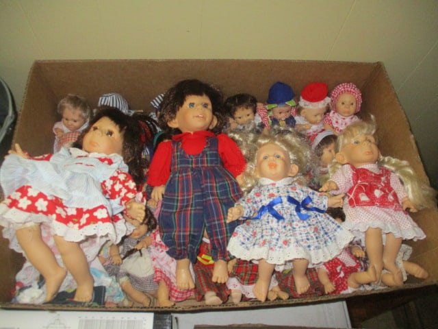 Large Collection of 1990's Gi-Go My Pals Expressions Baby Dolls: (34)7", (4)10", See pictures and preview for selection