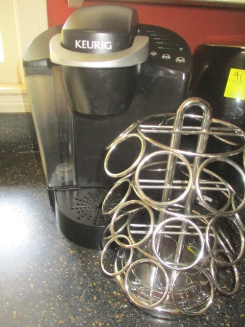 Keurig Single Cup Brewing System Model K40 and Pod Carousal: .