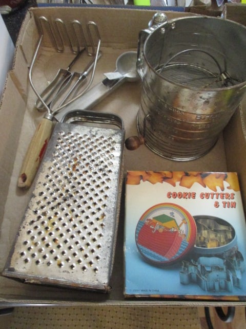 Grouping of Vintage Kitchen Utensils and Green Uranium/Vaseline Glass Shaker: .