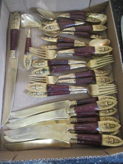 26 Pieces of Midcentury Kee Teck Thailand Brass Flatware with Wood Handles: .