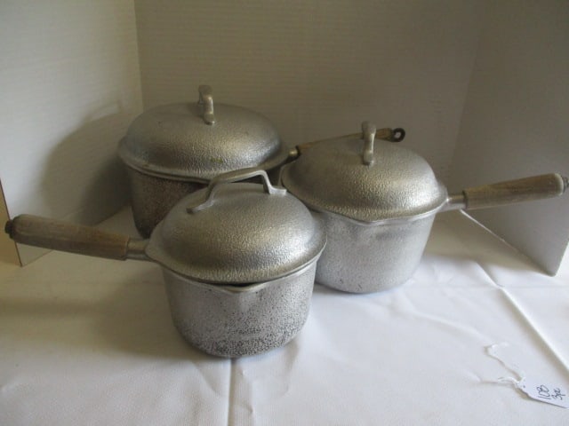 Three Midcentury Century Silver-Seal Metal Cast Aluminum Sauce Pans with Lids - 2