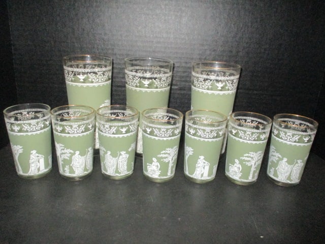 Vintage Jeanette Glass "Hellenic" Green Tumblers and Juice Glasses (1 of 5)