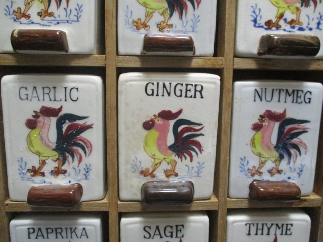 Midcentury Ceramic Rooster/Chicken Spice Jar Set in Wood Display Made in Japan - 3