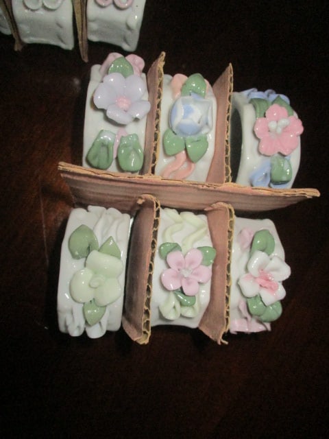 Pair of Handpainted Rose Blossom Candle Holders and 12 Napkin Rings - 5